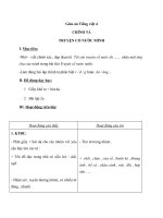 Giáo án Tiếng Việt 4 tuần 4 bài: Chính tả  Nhớ  viết: Truyện cổ nước mình, phân biệt r; d, gi; ân, âng