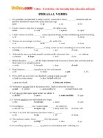 bai tap trac nghiem ve cum dong tu tieng anh phrasal verbs co dap an 