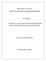 Tác động của đa dạng hóa thu nhập đến mức độ rủi ro tại ngân hàng TMCP ngoại thương việt nam 