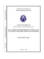 Phân lớp dữ liệu sinh viên để tư vấn học sinh lựa chọn ngành trong trung tâm elearning