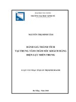 Đánh giá thành tích nhân viên tại trung tâm chăm sóc khách hàng điện lực miền trung 