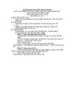 Dạy vận động theo tiết tấu chậm bài hát Cho tôi đi làm mưa với