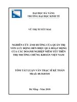 Tóm tắt Luận văn thạc sĩ Kế toán: Nghiên cứu ảnh hưởng của quản trị vốn lưu động đến hiệu quả hoạt động của các doanh nghiệp niêm yết trên thị trường chứng khoán Việt Nam