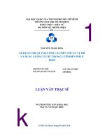 Áp dụng thuật toán PSO cải tiến tối ưu vị trí và dung lượng tụ bù trong lưới điện phân phối