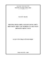 Phương pháp chiếu giải bất đẳng thức biến phân trên tập nghiệm của bài toán điểm bất động tách 