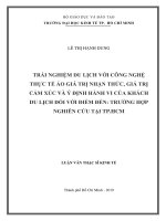 Trải nghiệm du lịch với công nghệ thực tế ảo giá trị nhận thức, giá trị cảm xúc và ý định hành vi của khách du lịch đối với điểm đến  trường hợp nghiên cứu tại TP HCM 