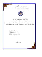 Các nhân tố ảnh hưởng đến quyết định lựa chọn trung tâm ngoại ngữ của sinh viên Đại học Thương Mại