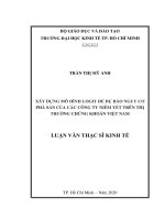 Xây dựng mô hình logit để dự báo nguy cơ phá sản các công ty niêm yết trên thị trường chứng khoán việt nam 