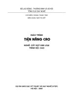 Giáo trình Tiện nâng cao  Nghề: Cắt gọt kim loại