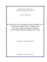 Chính sách tài chính doanh nghiệp và giá trị của tiền mặt, nghiên cứu tại các công ty niêm yết trên thị trường chứng khoán việt nam 