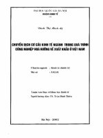 Chuyển dịch cơ cấu kinh tế ngành trong quá trình công nghiệp hoá hướng về xuất khẩu ở Việt Nam : Luận văn ThS. Kinh tế: 5 02 01