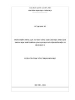Phát triển năng lực tư duy sáng tạo cho học sinh giỏi THPT qua dạy học bài tập phần điện li, hóa học 11 