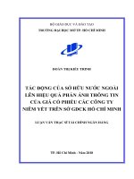 tác động của sở hữu nước ngoài lên hiệu quả phản ánh thông tin của giá cổ phiếu các công ty niêm yết trên sở gdck hồ chí minh 