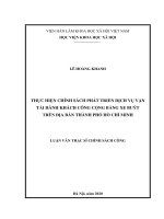 Thực hiện chính sách phát triển dịch vụ vận tải hành khách công cộng bằng xe buýt trên địa bàn thành phố hồ chí minh
