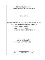 Jacobson radical của các pi  đại số phổ dụng trên một vành giao hoán có đơn vị  