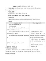 Tải Giáo án môn Thủ công 1 bài 18 (Tiết 2) - Giáo án Thủ công 1 bài 18: Cắt, dán hình tam giác