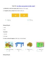 Tải Giải bài tập SBT tiếng Anh lớp 3 chương trình mới Unit 14: Are there any posters in the room? - Lời giải sách bài tập Tiếng Anh lớp 3 Unit 14