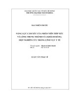 Năng lực cảm xúc của nhân viên tiếp xúc và lòng trung thành của khách hàng một nghiên cứu trong lĩnh vực y tế  