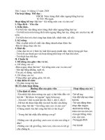 giáo án thể dục: VĐCB: Ném trúng đích nằm ngang bằng hai tay TCVĐ: Phi ngựa