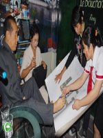 Lớp 4 - Kể chuyện - Tuần 11: Bàn chân kì diệu