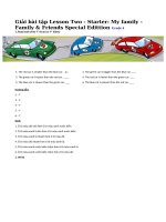 Tải Giải bài tập Family and Friends lớp 4 Starter: Lesson two - Giải bài tập Tiếng Anh lớp 4 Starter: My Family