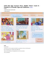 Tải Giải bài tập Family and Friends lớp 2 Unit 8: Lesson five - Giải bài tập Tiếng Anh lớp 2 Unit 8: Where's Grandma?