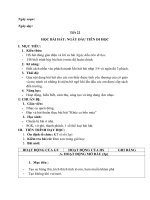 Tiết 22 học bài hát Ngày đầu tiên đi học