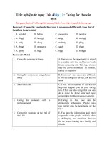 Tải Trắc nghiệm từ vựng Unit 4 lớp 11: Caring for those in need - Tiếng Anh 11 Unit 4: Caring for those in need có đáp án
