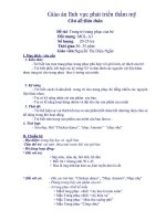 Trang tri trang phuc cua be