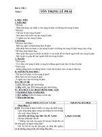 Bai 1 Ton trong le phai