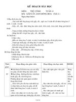 Giáo án Thủ công Lớp 3 - Tuần 8 - Bài: Gấp cắt dán bông hoa (Tiết 2)