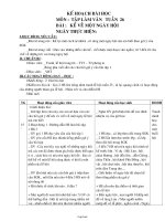 Giáo án Tập làm văn Lớp 3 - Tuần 26 - Bài: Kể về một ngày hội