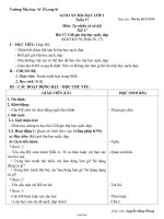 Giáo án Tự nhiên và xã hội - Tiết 17 - Bài 17: Giữ gìn lớp học sạch, đẹp