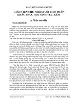 Sáng kiến kinh nghiệm Giáo viên chủ nhiệm với biện pháp khắc phục học sinh yếu, kém