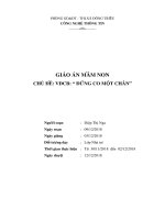 VĐCB: “ Đứng co một chân”