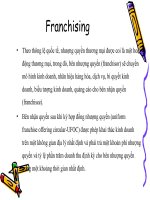 slide 1 franchising theo thông lệ quốc tế nhượng quyền thương mại được coi là một hoạt động thương mại trong đó bên nhượng quyền franchisor sẽ chuyển mô hình kinh doanh nhãn hiệu hàng hóa dịch