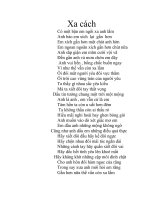 xa cách xa cách có một bận em ngồi xa anh lắm anh bảo em xích lại gần hơn em xích gần hơn một chút anh hờn em ngoan ngoãn xích gần hơn chút nữa anh sắp giận em mĩm cười vội vã đến gần anh và mơn chớn