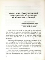 Vài suy nghĩ về thực hành nghề nghiệp của cán bộ giảng dạy xã hội học trẻ tuổi nghề