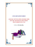 Giáo dục kĩ năng sống cho học sinh dân tộc nội trú qua hoạt động trải nghiệm sáng tạo 