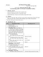 Ve mau va ve hoa tiet vao hinh vuong