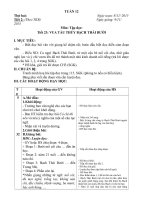 Tuan 12 Vua tau thuy Bach Thai Buoi