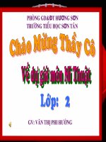 Bài 14. Vẽ tiếp hoạ tiết vào hình vuông và vẽ màu