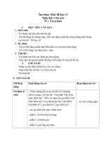 Giáo án Âm nhạc độ tuổi mẫu giáo bé 3-4 tuổi chủ điểm Gia đình