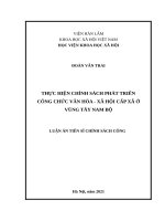 Thực hiện chính sách phát triển công chức văn hóa  xã hội cấp xã ở vùng Tây Nam Bộ.