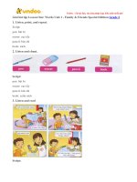 Giai bai tap family and friends lop 2 unit 1 what s this lesson one