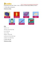 Giai bai tap family and friends lop 5 unit 2 our vacation lesson one