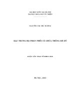 Luận văn Đặc trưng họ phân phối có chứa thống kê Đủ
