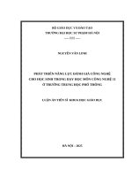 Phát triển năng lực đánh giá công nghệ cho học sinh trong dạy học môn Công nghệ 11 ở trường trung học phổ thông