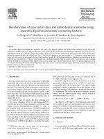 Decolorization of azo   reactive dyes and cotton   textile wastewater using anaerobic digestion and acetate   consuming bacteria