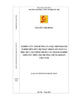 Nghiên cứu Ảnh hưởng của Đặc Điểm doanh nghiệp Đến mức Độ thận trọng kế toán và hiệu quả tài chính trong các doanh nghiệp niêm yết trên thị trường chứng khoán việt nam